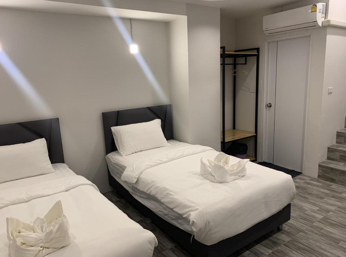 Life Hotel Rong Khun Ban Mai  エクステリア 写真